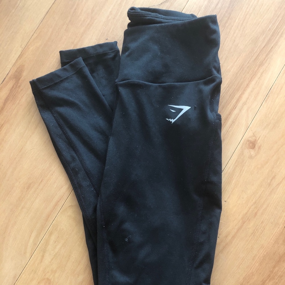 2 GYMSHARK leggings BUNDLE black and gray ! - Picture 2 of 4